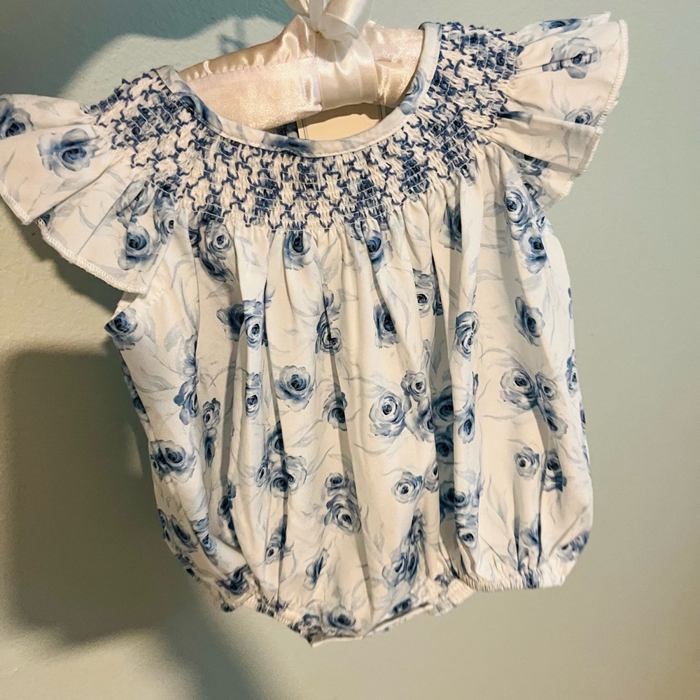 SHEIN Blue and White Floral Kids Blouse